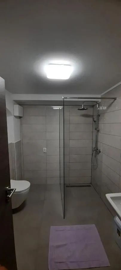 Apartman Cergolj Lovran 0*,